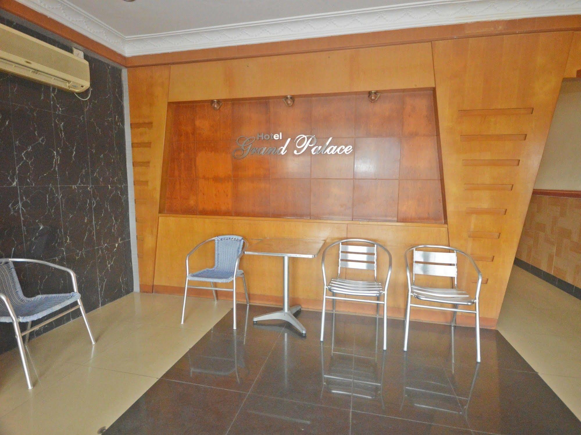 Nida Rooms Nagoya Business Center Batam Экстерьер фото