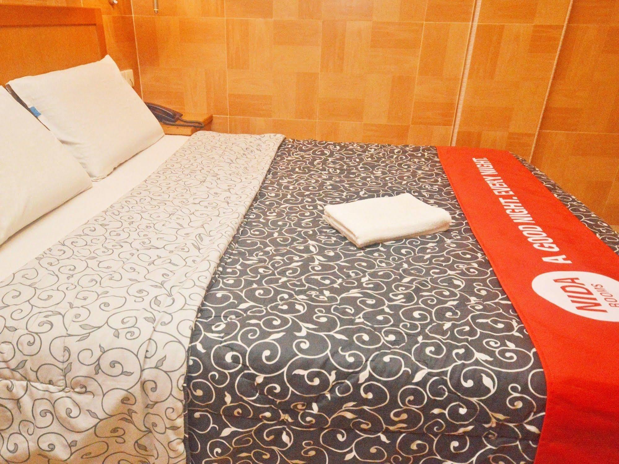 Nida Rooms Nagoya Business Center Batam Экстерьер фото