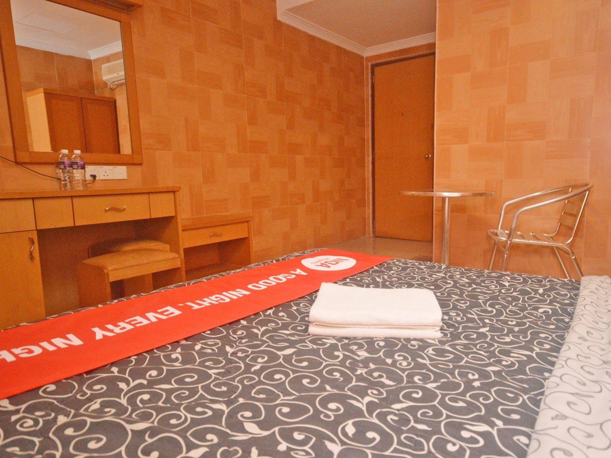 Nida Rooms Nagoya Business Center Batam Экстерьер фото